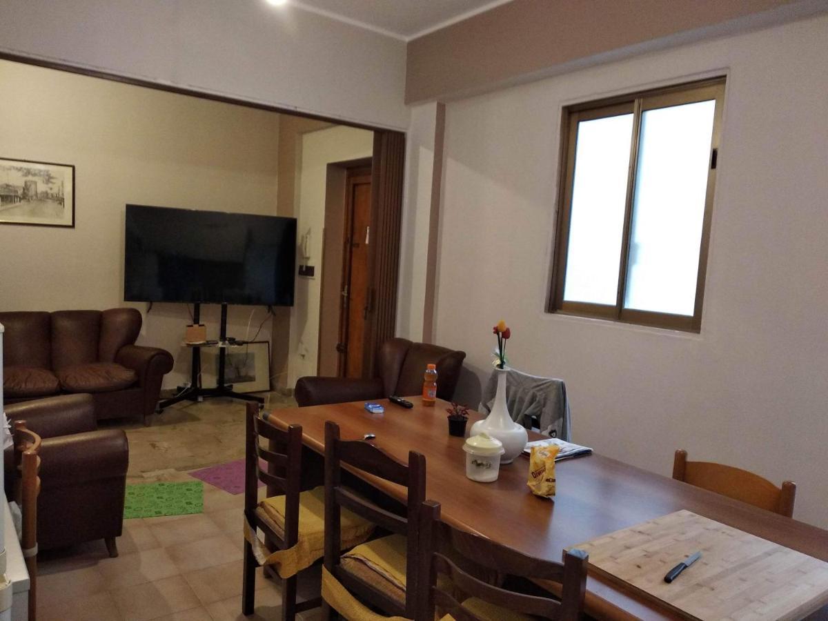 Solo Single Under 40 - Fkk Naturist Culture - Volunteer Welcome Палермо Екстериор снимка